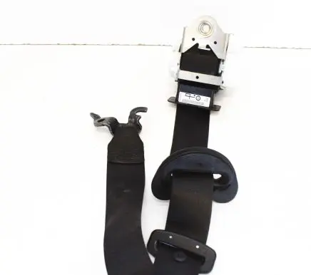 BMW X1 E84 Front seatbelt 34058428 E1051066
