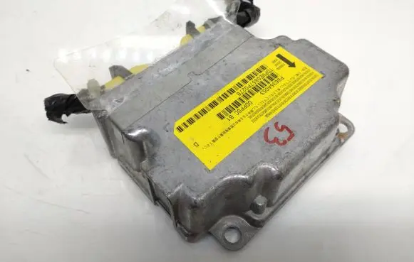 Mitsubishi Outlander Airbag control unit/module P8635A053