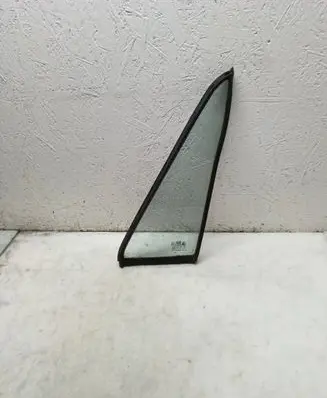 Hyundai Galloper Front door vent window glass four-door 43R001235 E243R001235 DOT398M42AS2