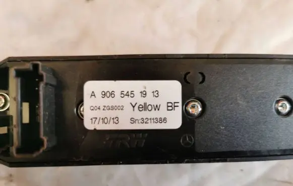 Volkswagen Crafter Electric window control switch A9065451913 3211386 Q04ZGS002