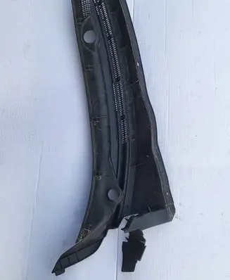 Mitsubishi Outlander Wiper trim 7405A435 7405A439