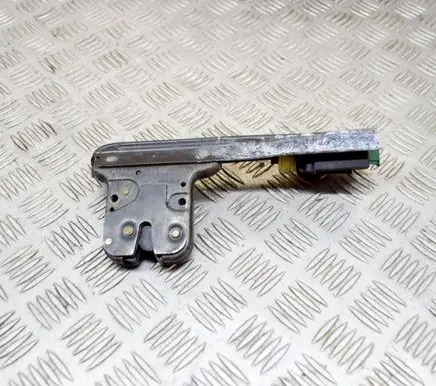 Audi TT Mk1 Tailgate/trunk/boot lock/catch/latch 8N0827505E 8N0827505F