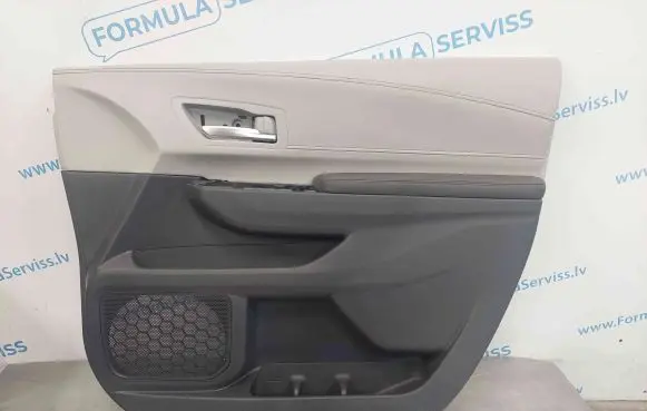 Toyota Sienna XL40 IV Front door card panel trim 6761008241