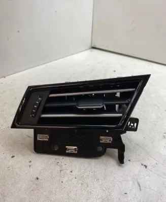 Volkswagen PASSAT B8 Dashboard side air vent grill/cover trim 3G1819701