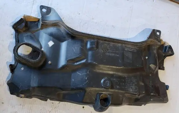 Jaguar XF X250 Heat shield in engine bay GX2301692AC R8C5A GX2301692BD