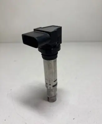 Audi A3 S3 8P High voltage ignition coil 0040102030 0011352718 ZSE030