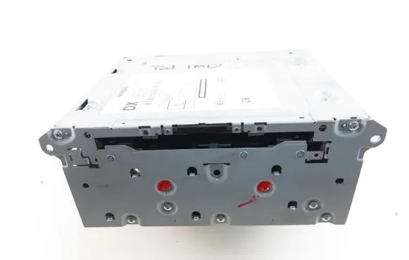 Infiniti Q30 Radio/CD/DVD/GPS head unit PN3559 283304GN0F