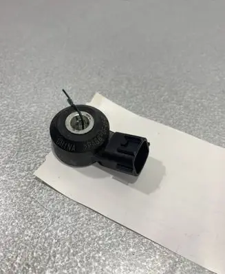 Subaru XV II Detonation knock sensor 8204KNE45