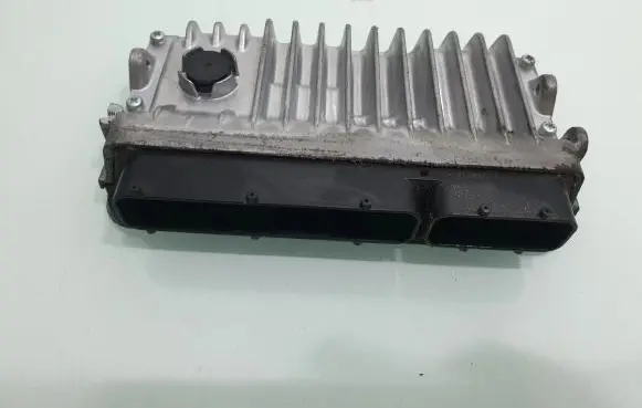 Lexus GS 250 350 300H 450H Engine control unit/module 8966130Y50 2755008911