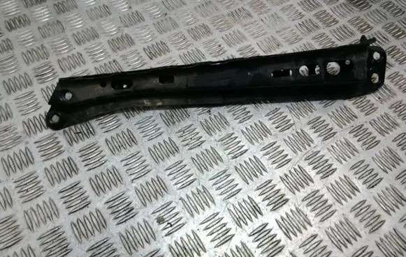 Toyota Avensis T270 Radiator support slam panel bracket 