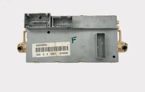 Alfa Romeo 159 Fuse module 60686059