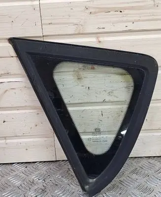 KIA Ceed Rear side window 878101H000