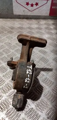 Toyota RAV 4 (XA30) Engine mount bracket AV84678 T12121