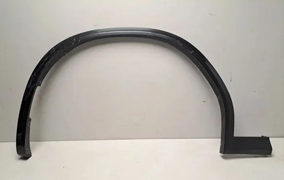 BMW X4 G02 Front arch trim 8064821