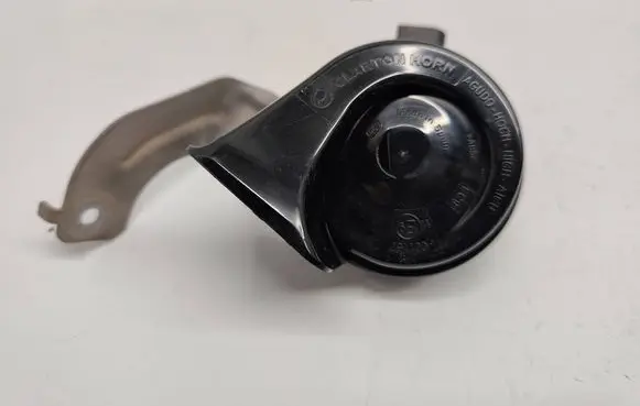 BMW X3 G01 Horn signal 7404429 61337404429 6033FB2403
