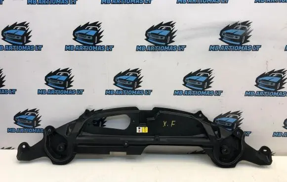 Jaguar XF X250 Radiator trim 8X238A303AD 8X238A303CD