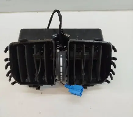 Mercedes-Benz E W212 Dash center air vent grill A2128300454