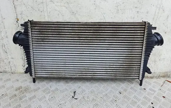 Opel Insignia A Intercooler radiator 13241751