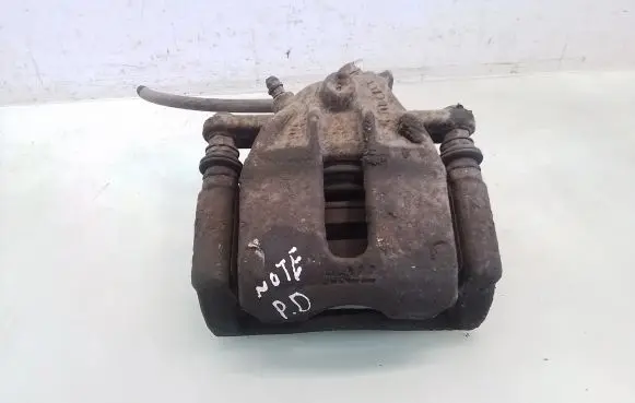 Nissan Note (E11) Front brake caliper