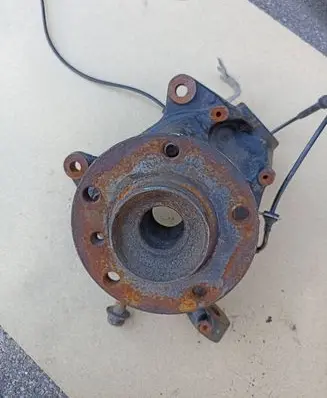 BMW X3 F25 Front wheel hub spindle knuckle 6855954