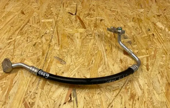 MG MG3 II Air conditioning (A/C) pipe/hose 11067597