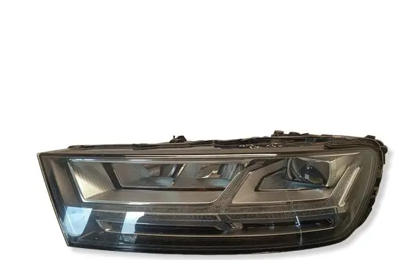 Audi Q7 4M Headlight/headlamp 4M0941033A