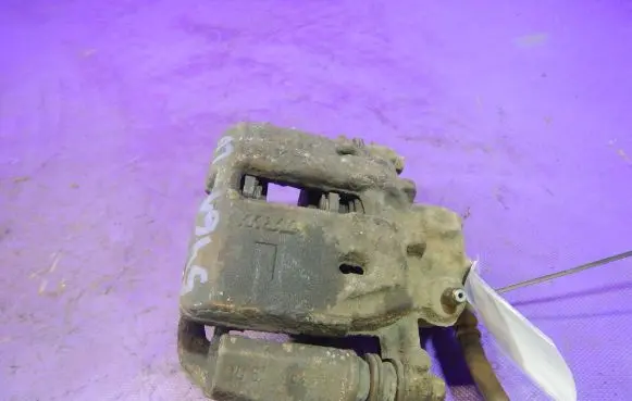 Mitsubishi Colt Front brake caliper