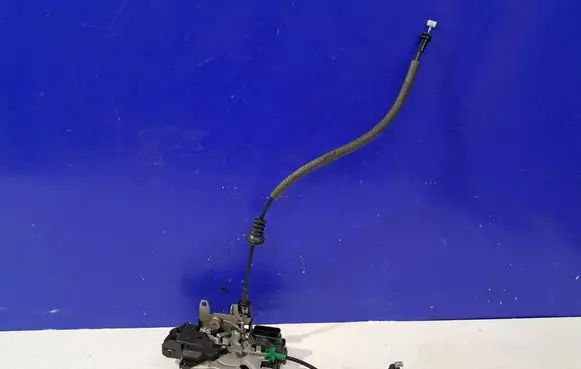 Polestar 2 Coupe door lock (next to the handle) 31349890 32353631