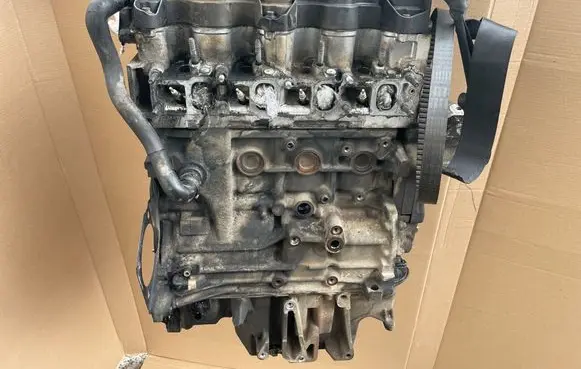 Opel Astra H Engine 55196611 000551880100 Z19dt
