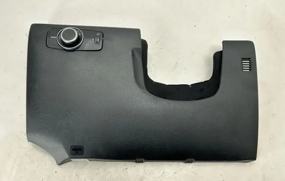 Dodge Hornet Dashboard lower bottom trim panel 156169494 01561735930 B340