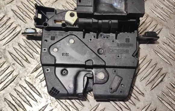 BMW X6 F16 Tailgate/trunk/boot lock/catch/latch C43507106