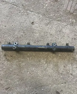 Fuel main line pipe
