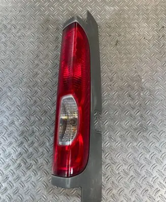 Renault Trafic II (X83) Rear/tail lights 265A60118R