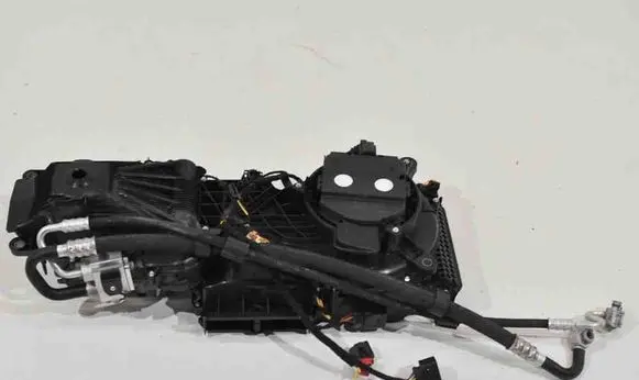 Interior heater climate box assembly