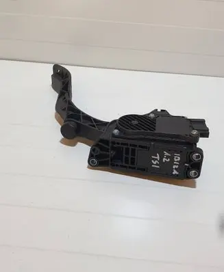 Seat Ibiza IV (6J,6P) Accelerator throttle pedal 6Q2723503H 0280755069 102202270