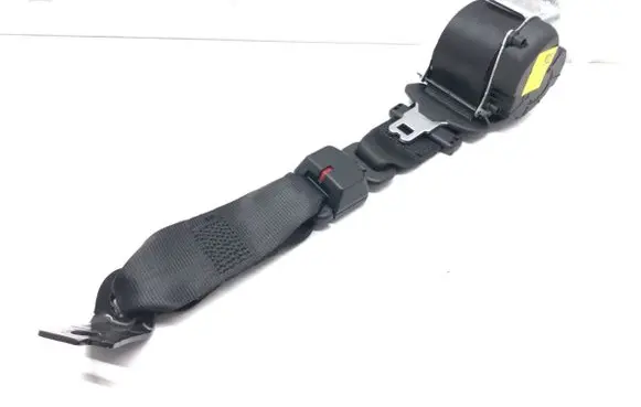 Alfa Romeo Giulia Rear seatbelt 01561129420