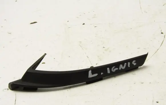Suzuki Ignis Fender trim (molding) 