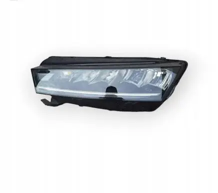 Skoda Octavia Mk4 Headlight/headlamp 5E4941015 LE18A6418