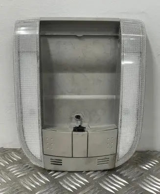 Toyota Auris 150 Front seat light 8126002100
