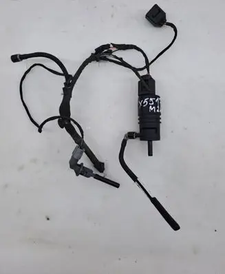 BMW 5 F10 F11 Headlight washer pump 6934160