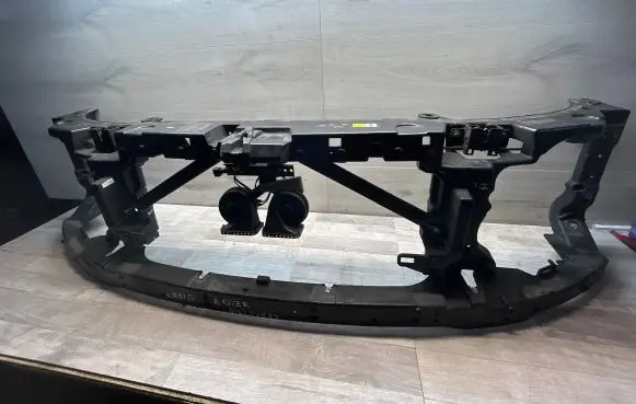 Land Rover Discovery 4 - LR4 Radiator support slam panel AH228A297AA