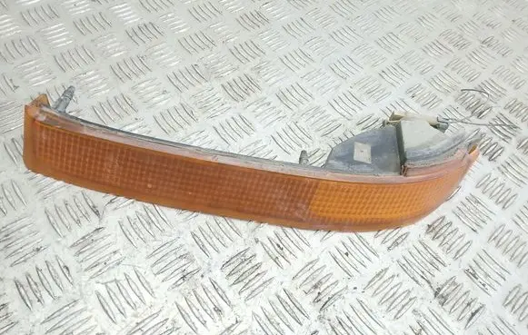Pontiac Trans Sport Front indicator light 16520127