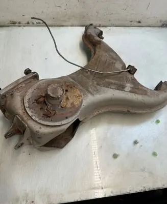Volkswagen Transporter - Caravelle T3 Rear suspension control arm 2121