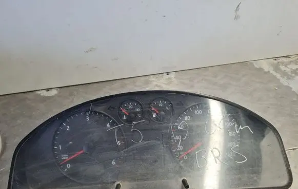 Volkswagen Transporter - Caravelle T5 Speedometer (instrument cluster) 7H0920851R