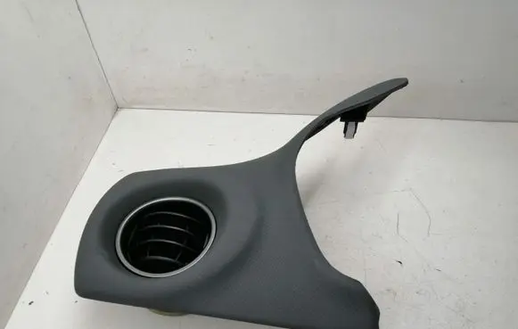 Toyota Yaris Dashboard side air vent grill/cover trim 554040D070