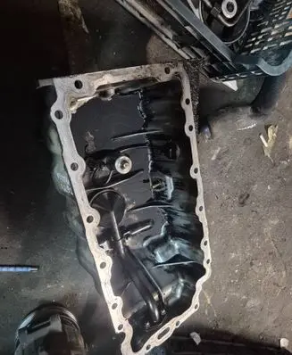 Opel Vectra C Oil sump 13105597