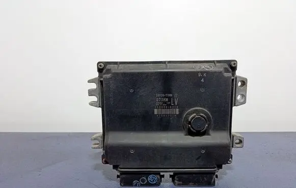 Suzuki Swift I Engine control unit/module ECU 33920-73KM