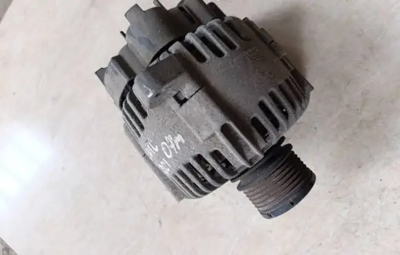 Renault Scenic II - Grand scenic II Generator/alternator 8200410681B
