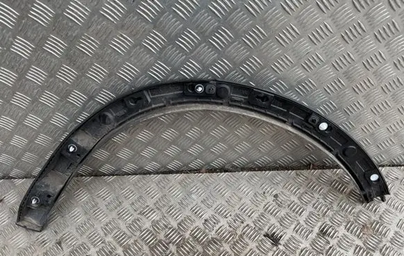 Volvo XC40 Rear arch trim 31448329