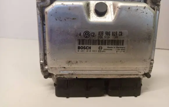 Volkswagen Golf IV Engine control unit/module 038906019CR